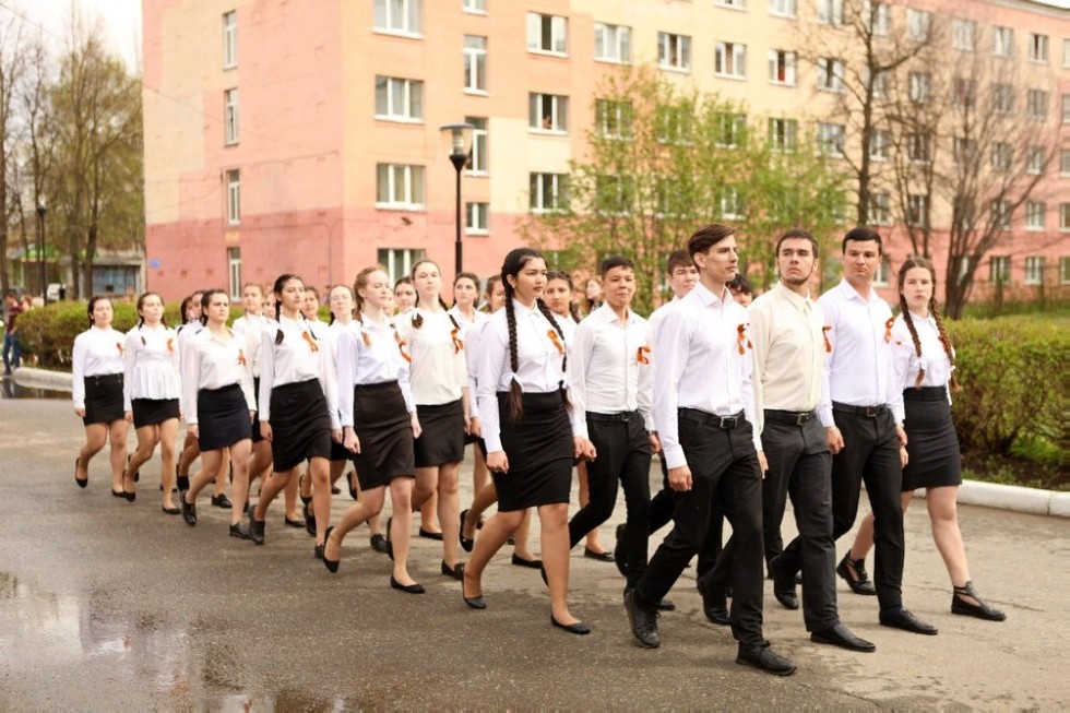 'Поклонимся великим тем годам': День Победы встретили в Елабужском институте КФУ 'Поклонимся великим тем годам': День Победы встретили в Елабужском институте КФУ