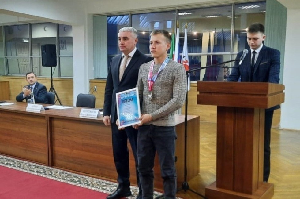 ����������� ����������� ��������� ��� �������� � ������������� ����������� �������������� ������