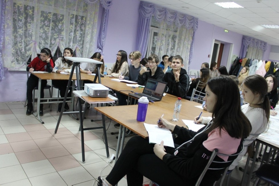 ������������� ����� '���������' ���� � '������������'