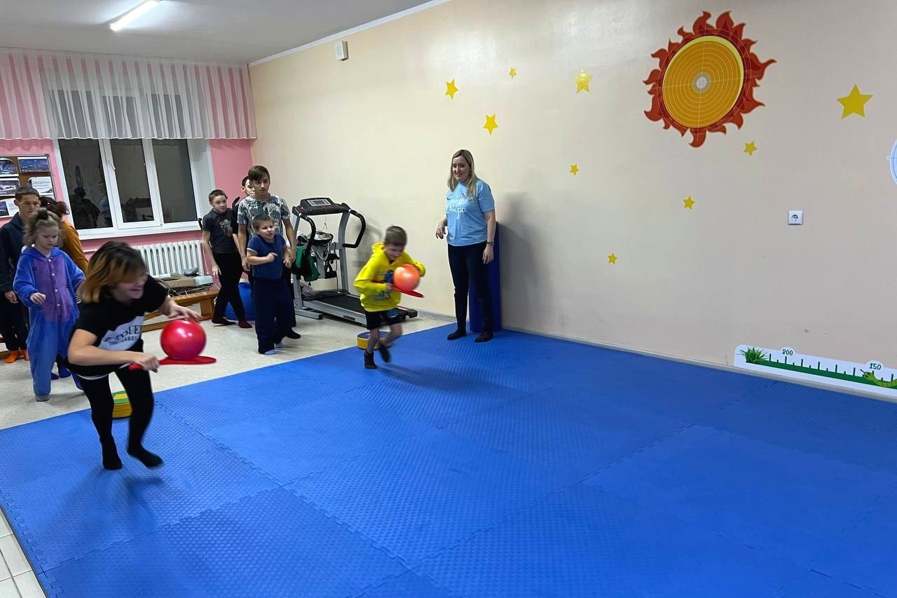 'Веселые старты' организовали волонтеры 'Кафедры добра' 'Веселые старты' организовали волонтеры 'Кафедры добра'