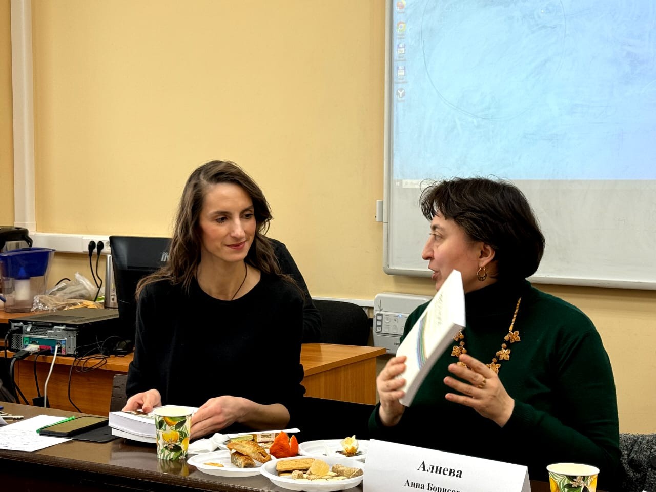 В КФУ обсудили представления о человеке в исламе и христианстве В КФУ обсудили представления о человеке в исламе и христианстве