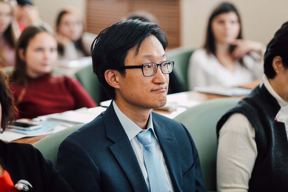 В ИМО торжественно открыли X Семинар по корееведению(фоторепортаж) В ИМО торжественно открыли X Семинар по корееведению(фоторепортаж)