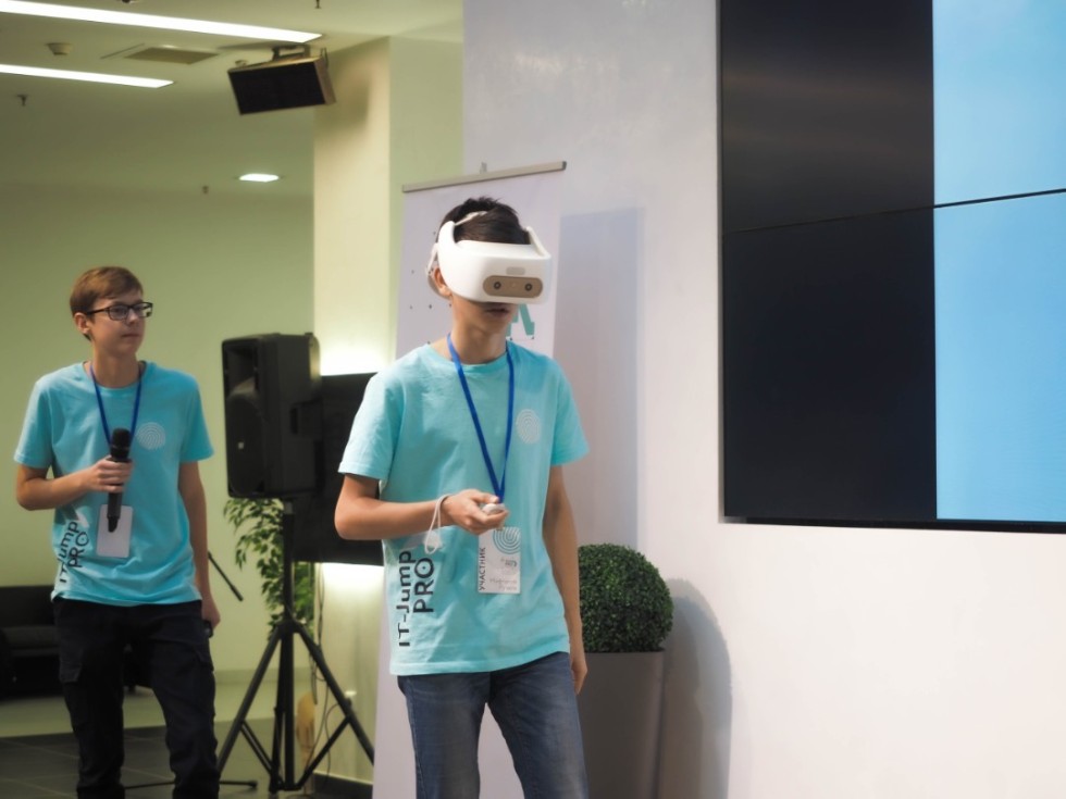 ���������� ����  ������� ���� ������ � ������� � ������� ���������� ��������� 'IT-Jump PRO'