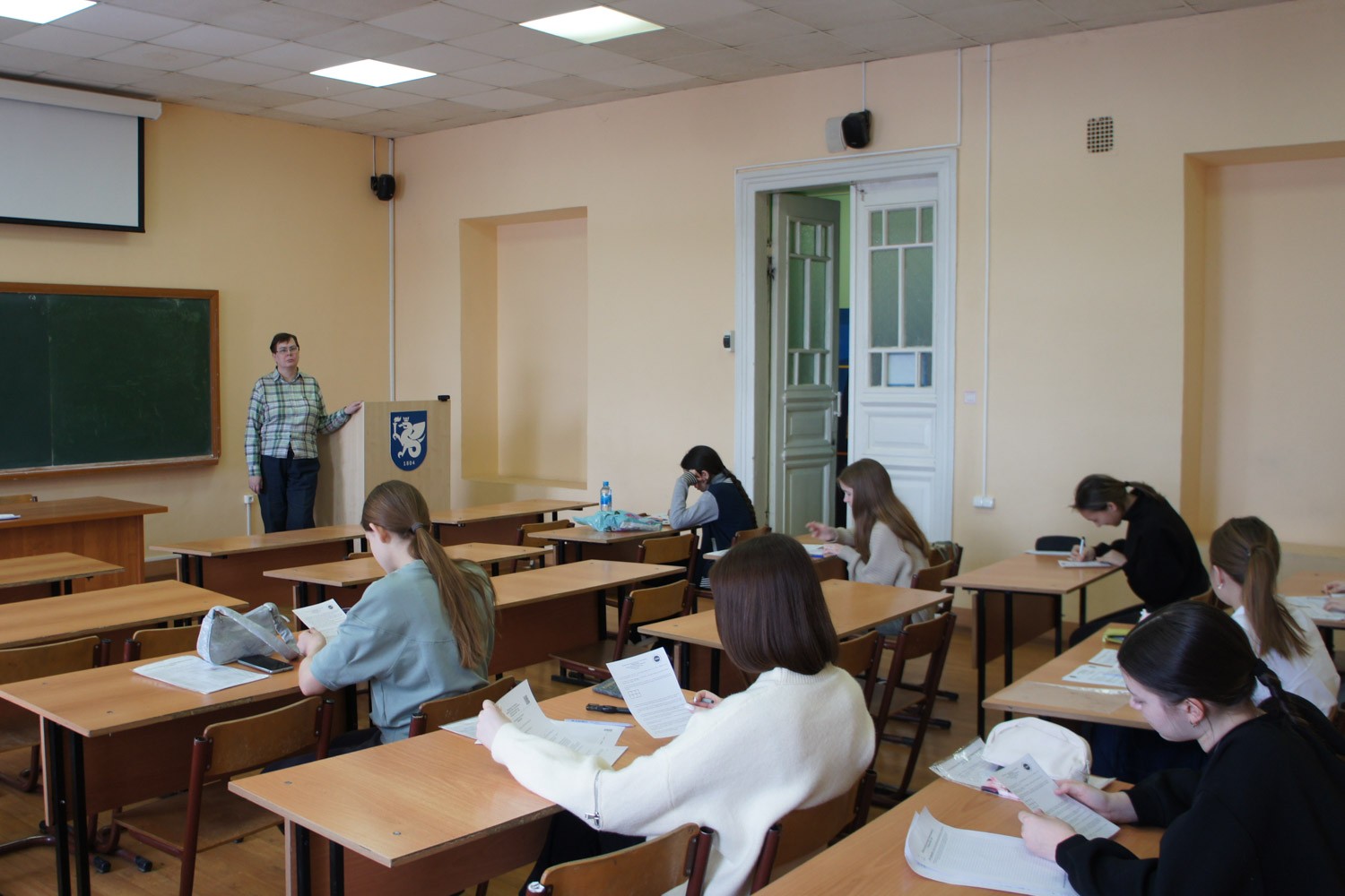 Елабужский институт КФУ вновь принял у себя юных математиков. Елабужский институт КФУ вновь принял у себя юных математиков.