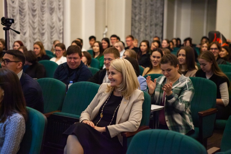 Не стоит ждать вдохновения, за ним надо гоняться Не стоит ждать вдохновения, за ним надо гоняться