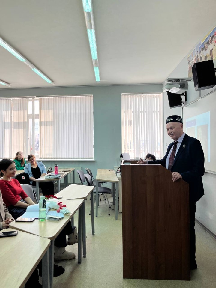 ����� �ә����ә��