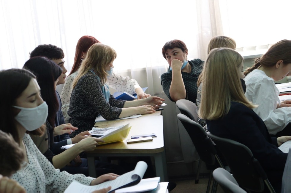 ДОСТОЙНАЯ СМЕНА ДОСТОЙНАЯ СМЕНА