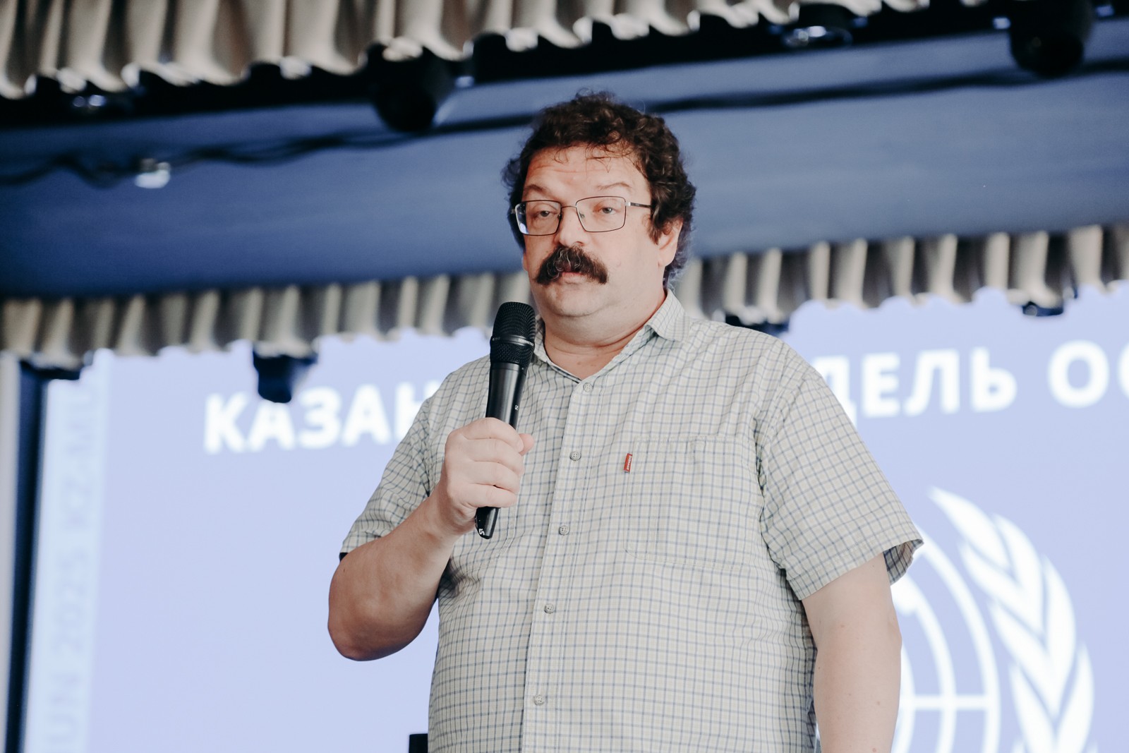 КФУ открыл Казанскую модель ООН КФУ открыл Казанскую модель ООН