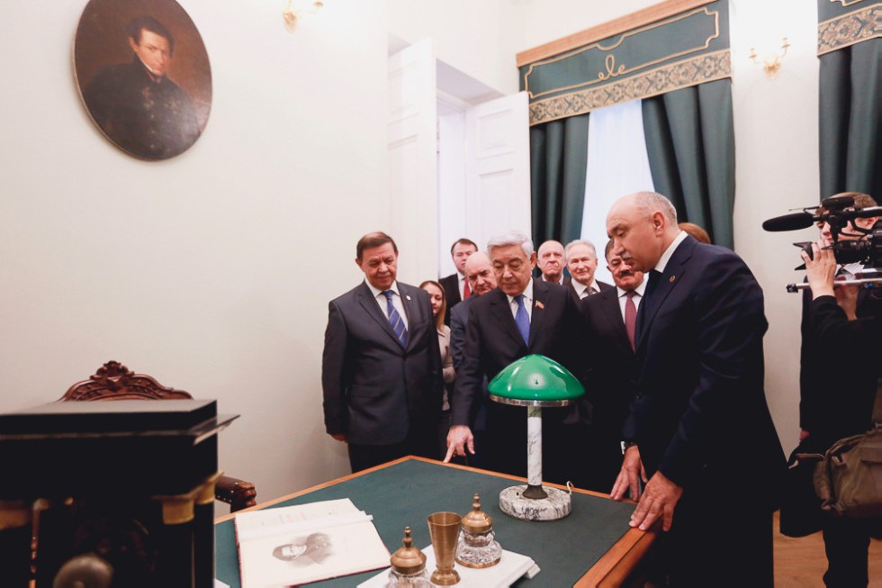 ������������ ������ '�������'