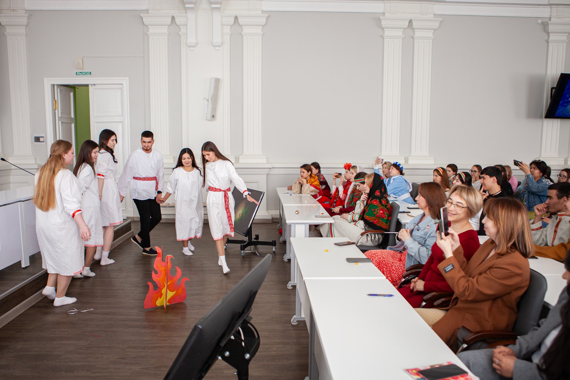 ��������� �������� ������ � ��������� ��� ���������� ������������ � �������� ,���������� �������� ���