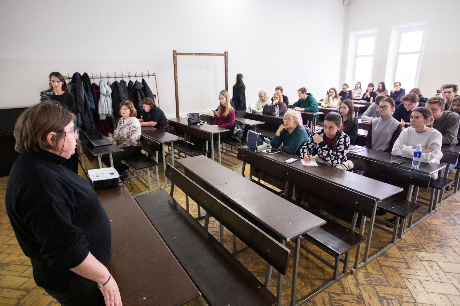 На кафедре религиоведения прошел мастер-класс для учителей общеобразовательных школ На кафедре религиоведения прошел мастер-класс для учителей общеобразовательных школ