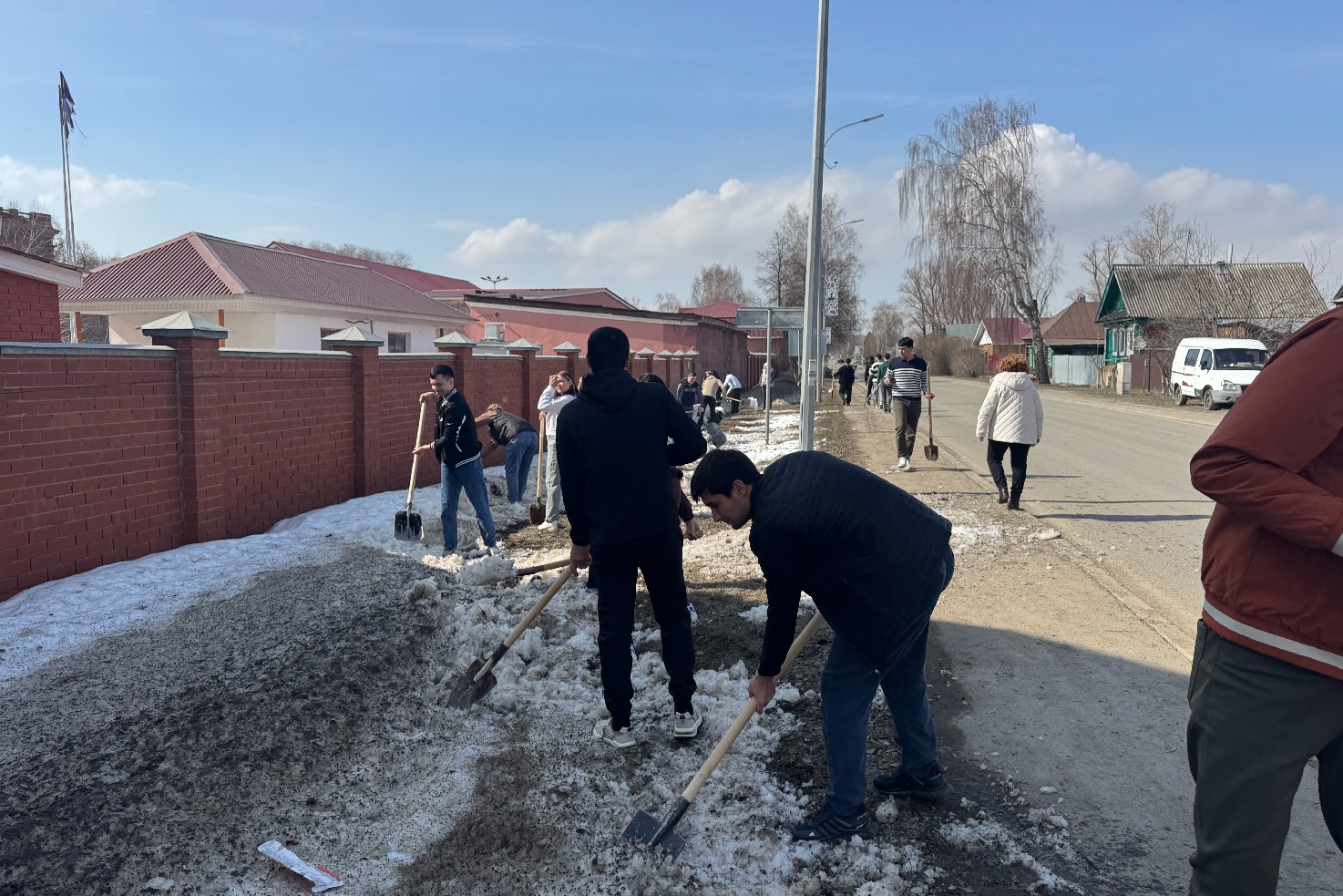 'Трудовой десант' Высшей школы педагогики и филологии 'Трудовой десант' Высшей школы педагогики и филологии