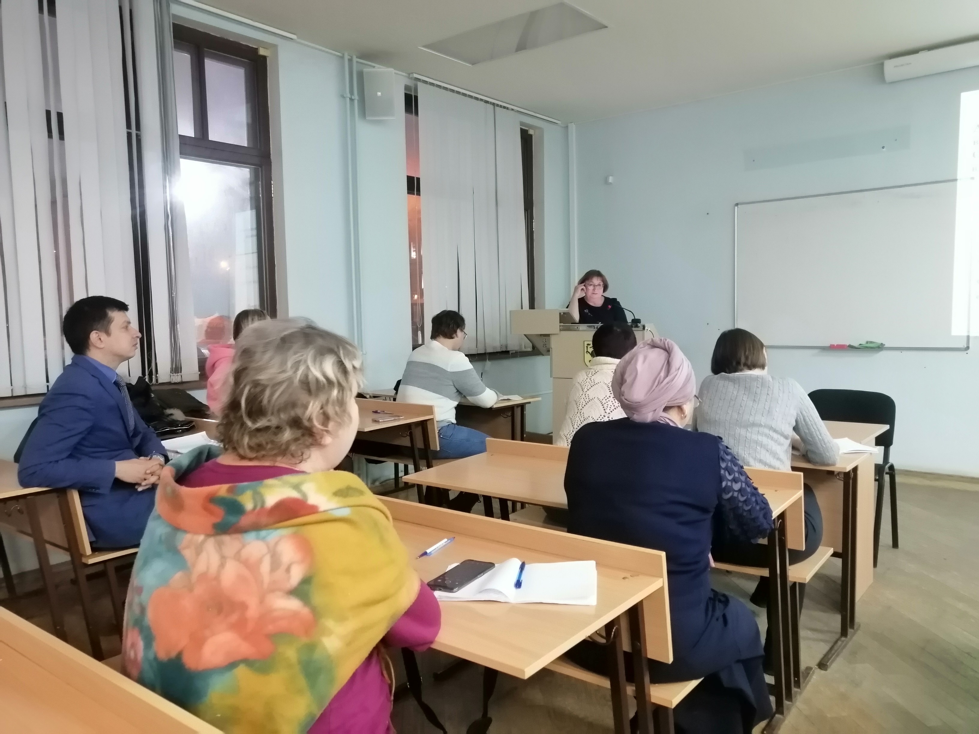 В ЦРК UNIVERSUM+ продолжается самая длительная и насыщенная программа повышения квалификации 'Методика подготовки и проведения автобусной экскурсии' В ЦРК UNIVERSUM+ продолжается самая длительная и насыщенная программа повышения квалификации 'Методика подготовки и проведения автобусной экскурсии'