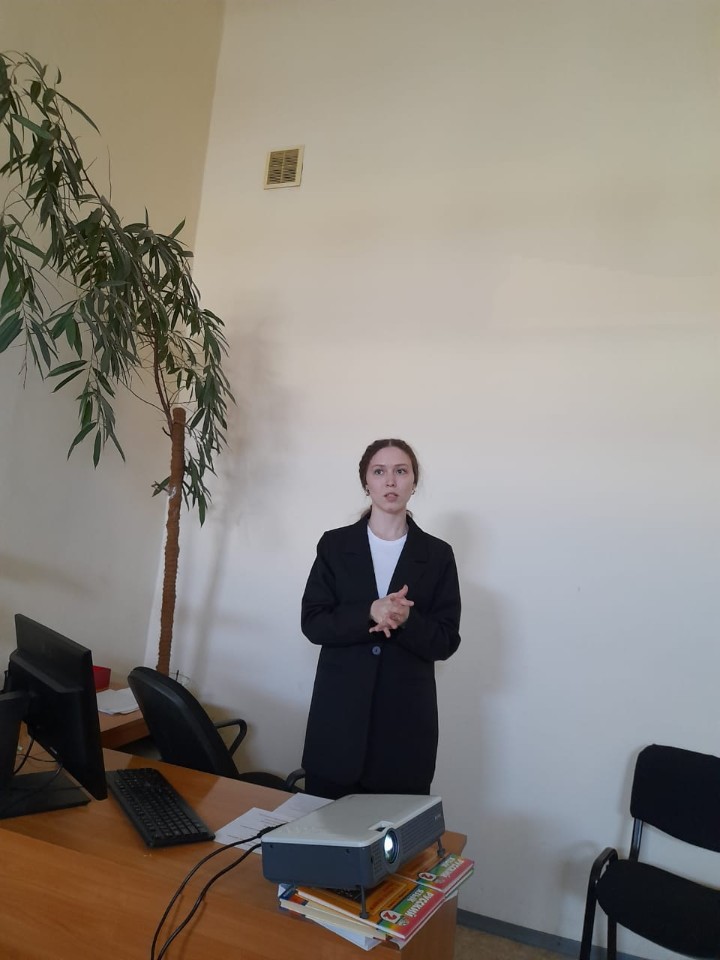 Каким быть учителю начальных классов? Каким быть учителю начальных классов?