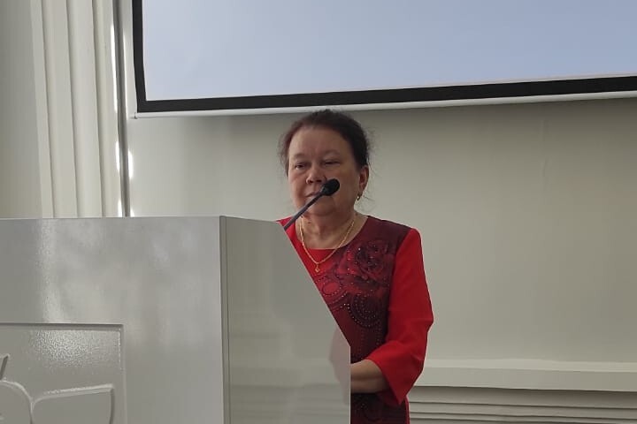 Всероссийский научно-методический семинар 'Инновации и традиции в современном школьном образовании: теория и практика' Всероссийский научно-методический семинар 'Инновации и традиции в современном школьном образовании: теория и практика'