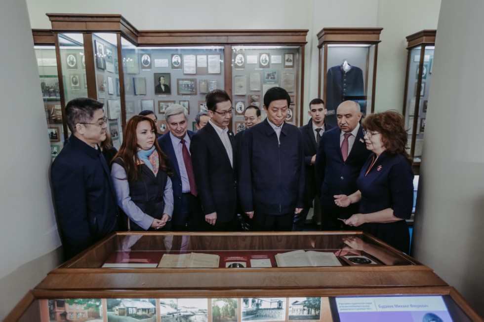 Chairman of the Standing Committee of National People's Congress of China Li Zhanshu visited Kazan Federal University ,China, National People's Congress