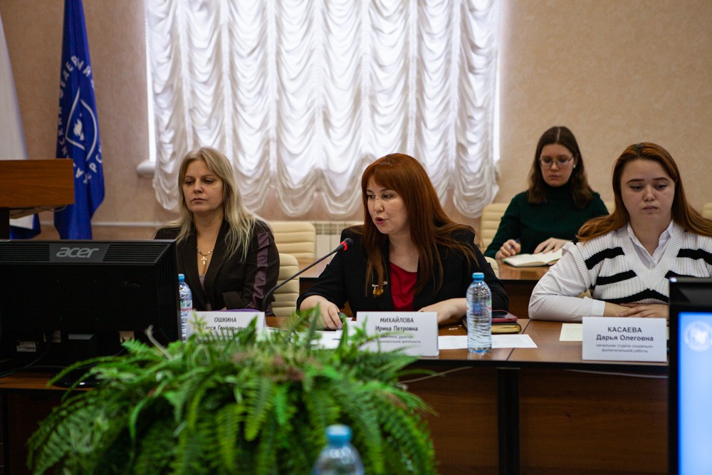 Прошла встреча с иностранными студентами с участием проректора по внешним связям КФУ Прошла встреча с иностранными студентами с участием проректора по внешним связям КФУ