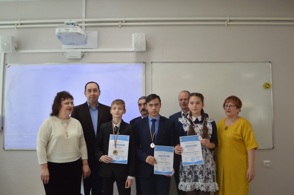 ����� ��������� ���� ������������� 