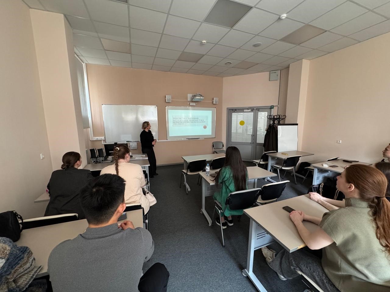 ����� ����������� �� ������� ��������� ������������, ������������ � 80-����� ������ ,������� ������������� �����, ���� ������, ������������ � ������� ��������������� ���������, ������������ � �������� ������� ���������