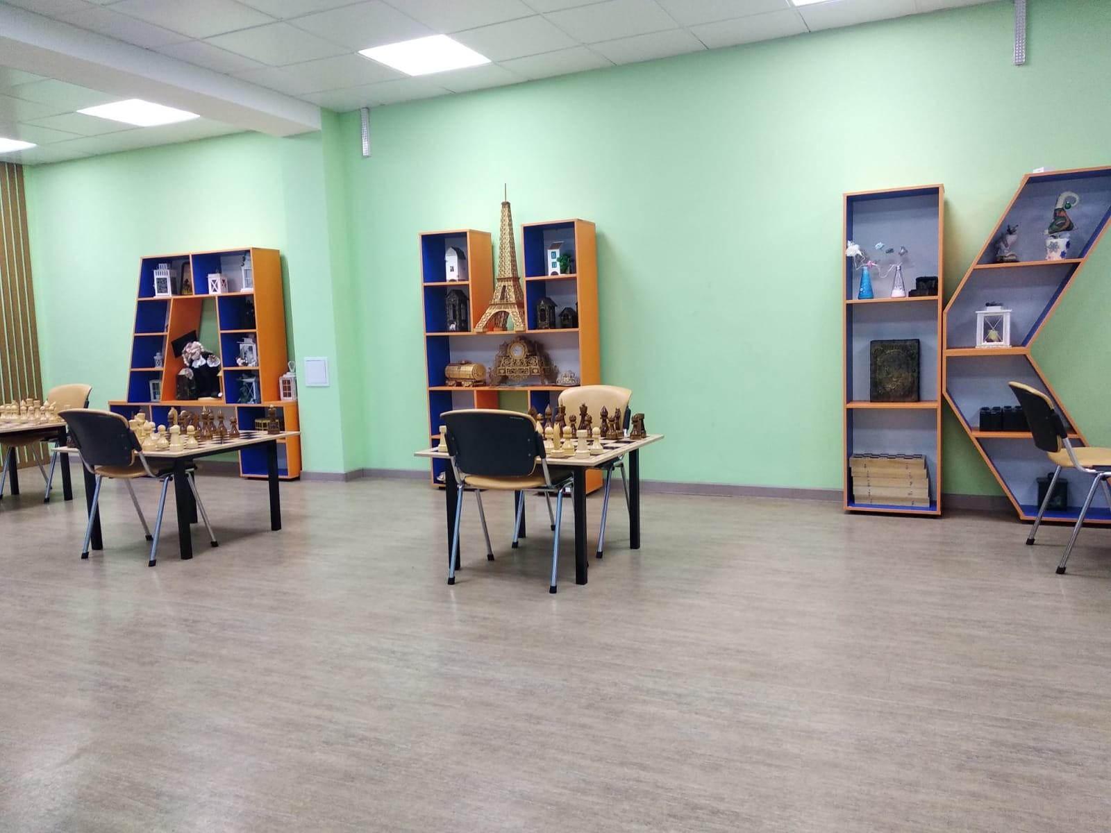 ���������� �������� ����� � �������� '�������� ������' �������� ����� '��� ��. �.�.�������'