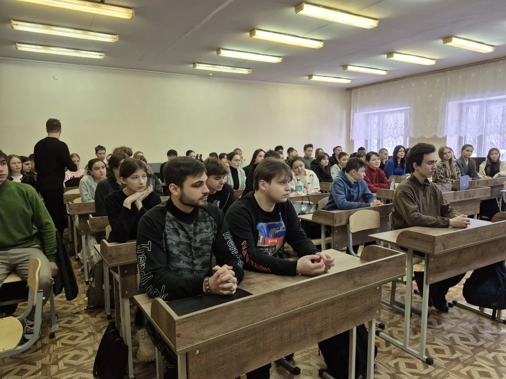 В гостях у будущих юристов В гостях у будущих юристов