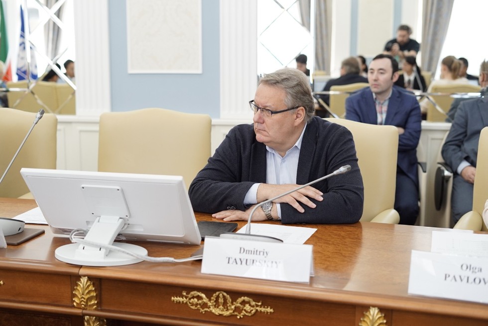 Student recruitment and other matters discussed with Chengdu company Beijing Tianfu and Sichuanese schools