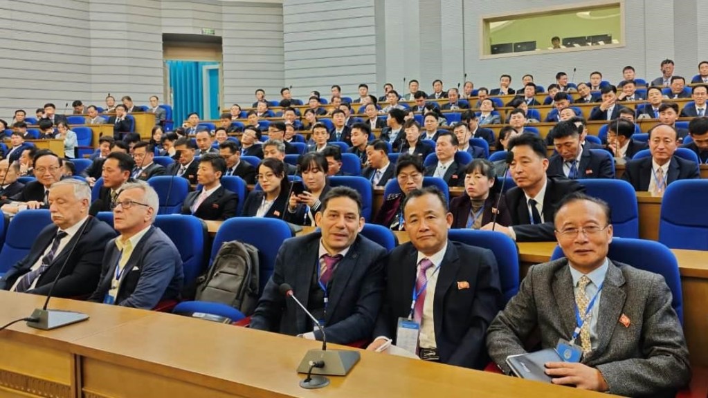 Разработки КФУ в нефтегазовой сфере были презентованы на симпозиуме в КНДР Разработки КФУ в нефтегазовой сфере были презентованы на симпозиуме в КНДР