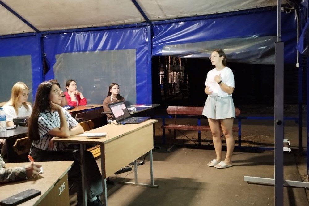 Всё только начинается Всё только начинается