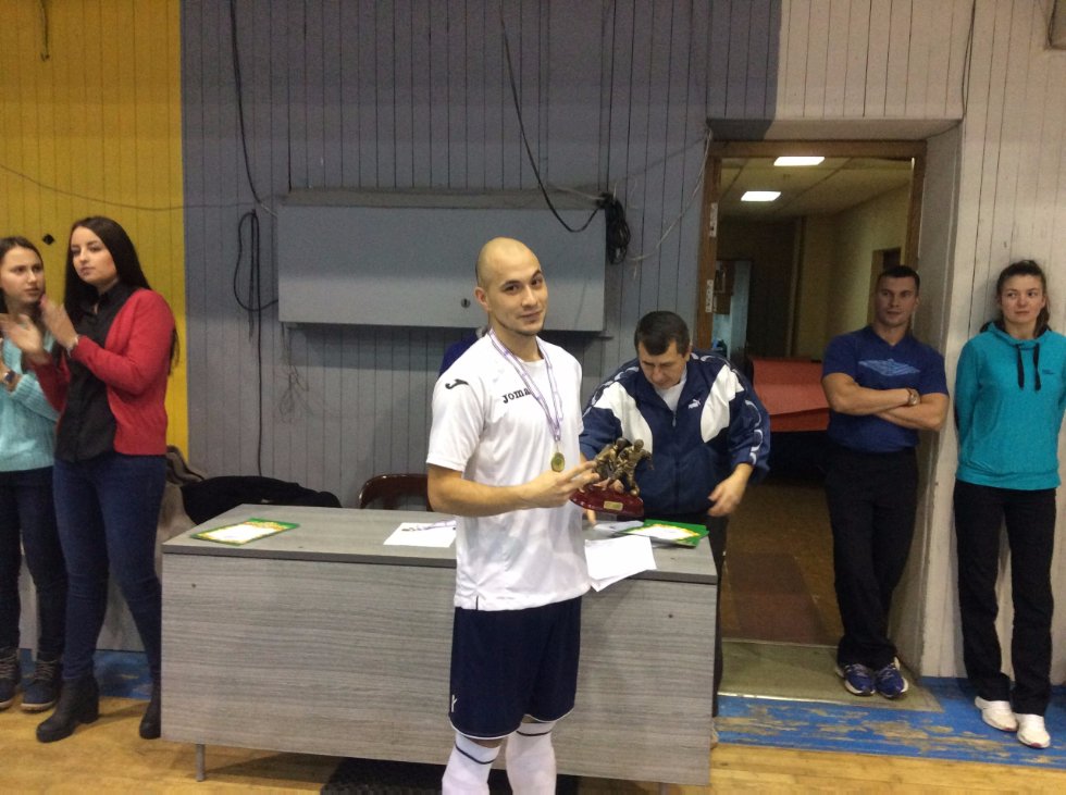 Кубок Казанского университета по мини-футболу остается в стенах Института физики Кубок Казанского университета по мини-футболу остается в стенах Института физики