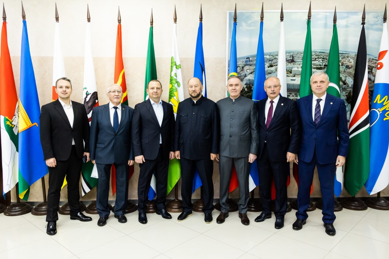 Стажировочная программа для должностных лиц органов власти Республики Крым Стажировочная программа для должностных лиц органов власти Республики Крым