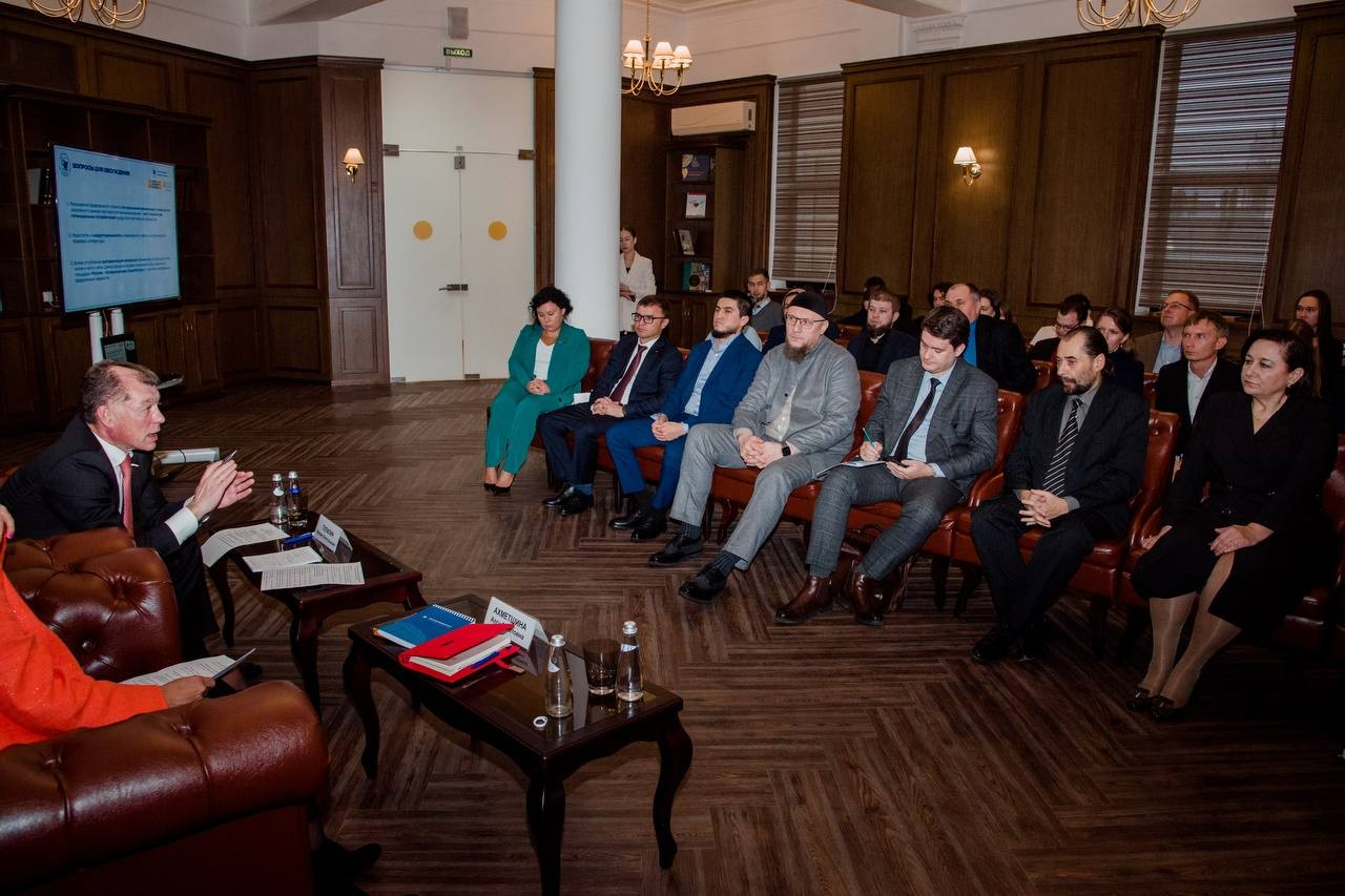 ������� ��������������� ���� �� � ������ � ����