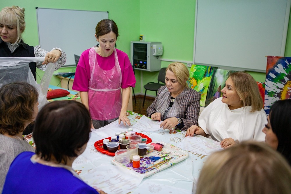 Торжественное закрытие Года педагога и наставника состоялось в Елабужском институте КФУ Торжественное закрытие Года педагога и наставника состоялось в Елабужском институте КФУ