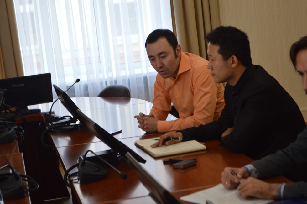 ��������� �������� WEIDONG CLOUD EDUCATION GROUP �������� ���������� �������� ���