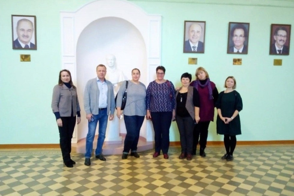 Эксперты Московского государственного университета им.М.В.Ломоносова подтвердили высокие учебно-методические и научно-исследовательские показатели вуза Эксперты Московского государственного университета им.М.В.Ломоносова подтвердили высокие учебно-методические и научно-исследовательские показатели вуза