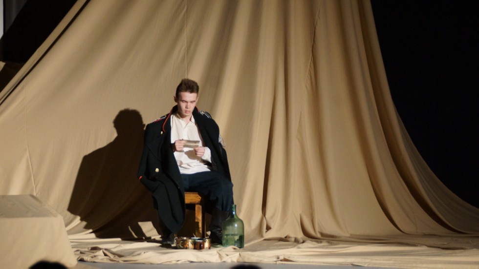 ����� ������ �� ������� ���� �������� '���������� �������' �� ������������� ������ '������'