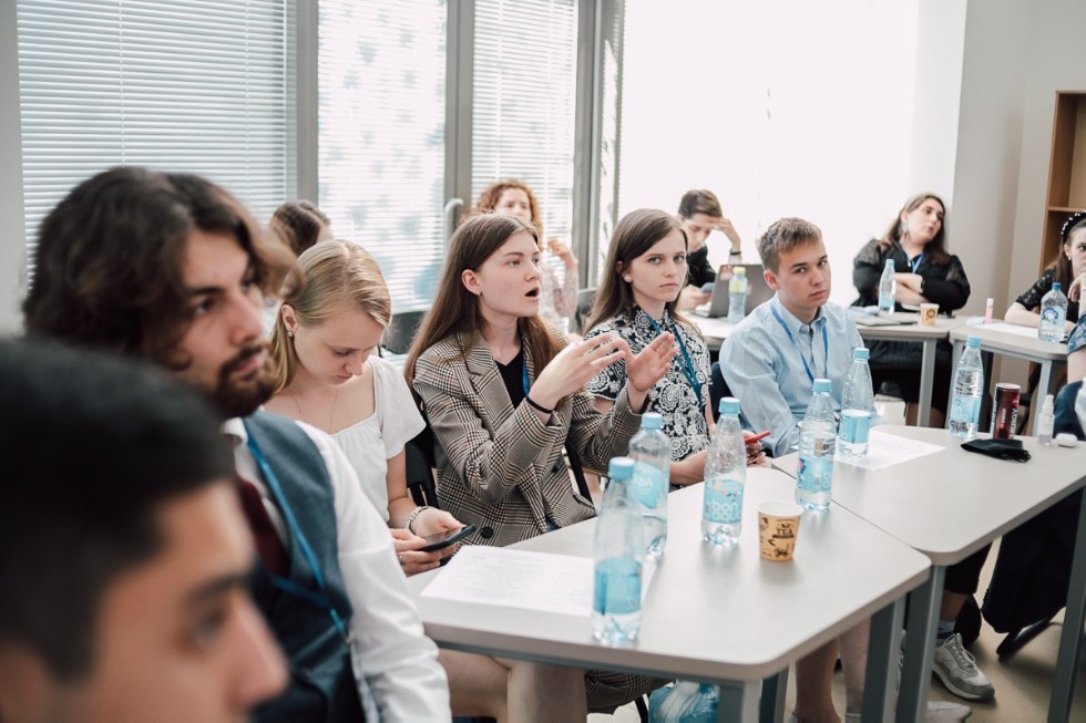 ����������� 2021