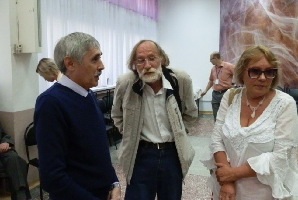 ������������� ������-��� ��������� ������� � ������ XIV ������������� ��������� �����-�����������
