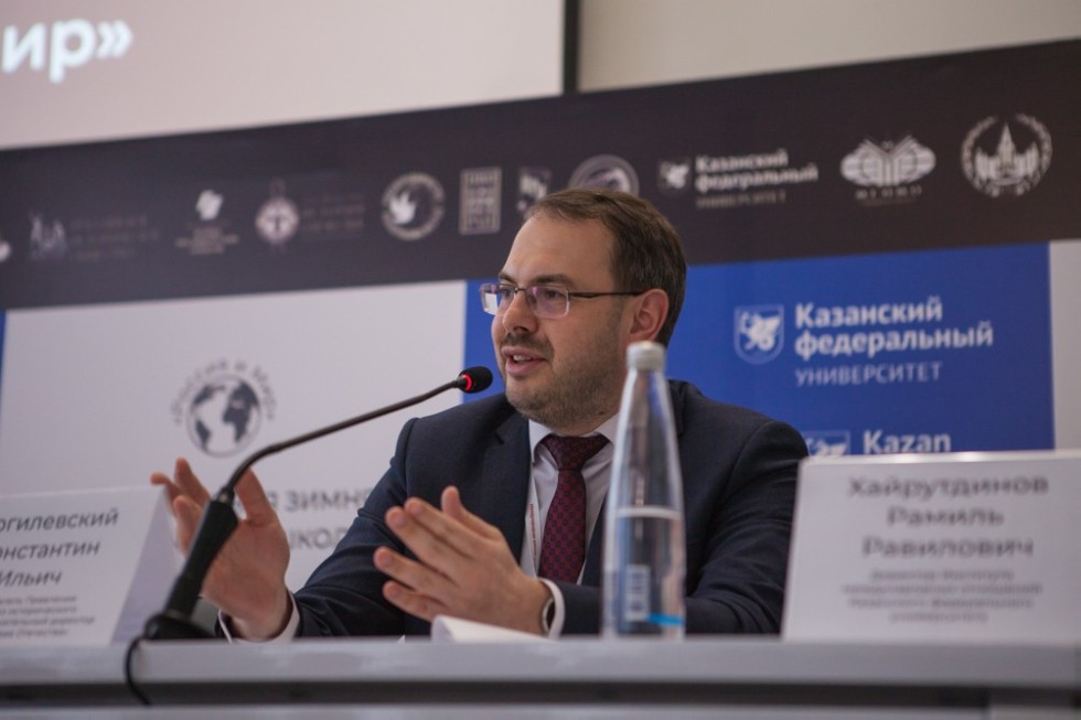 Международная историческая школа завершилась в Елабужском институте КФУ Международная историческая школа завершилась в Елабужском институте КФУ