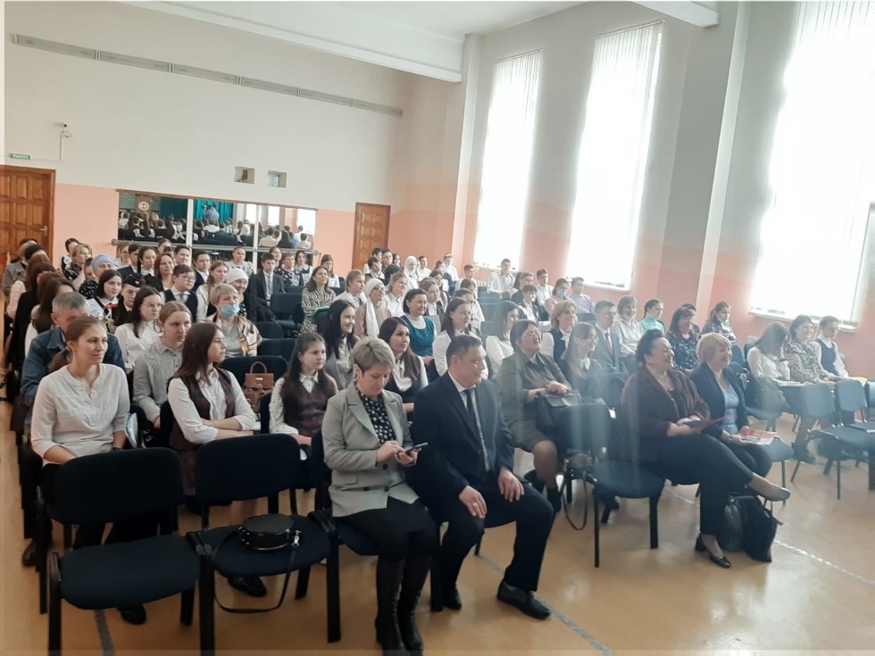 ���� ? ���� � ���������������