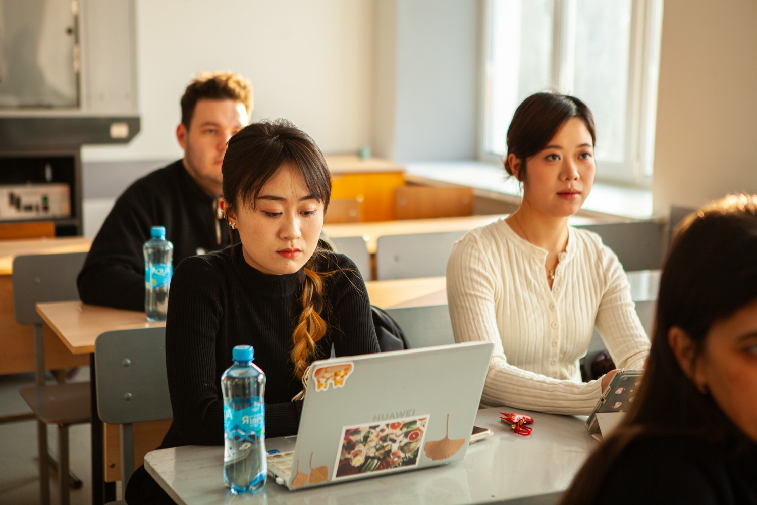 В Елабужском институте КФУ VI Международная научно-практическая конференция, посвященная памяти академика РАН К.А. Валиева. В Елабужском институте КФУ VI Международная научно-практическая конференция, посвященная памяти академика РАН К.А. Валиева.