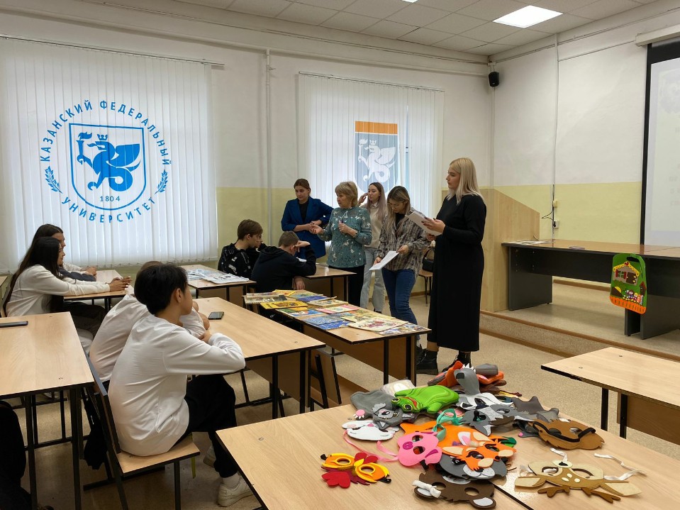 Елабужские школьники приняли участие в профессиональных пробах Елабужские школьники приняли участие в профессиональных пробах