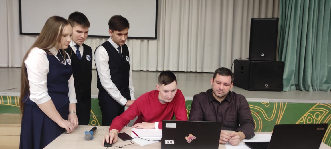 Ученики Яндекс Лицея КФУ стали победителями республиканского хакатона 'Дай пять!' Ученики Яндекс Лицея КФУ стали победителями республиканского хакатона 'Дай пять!'