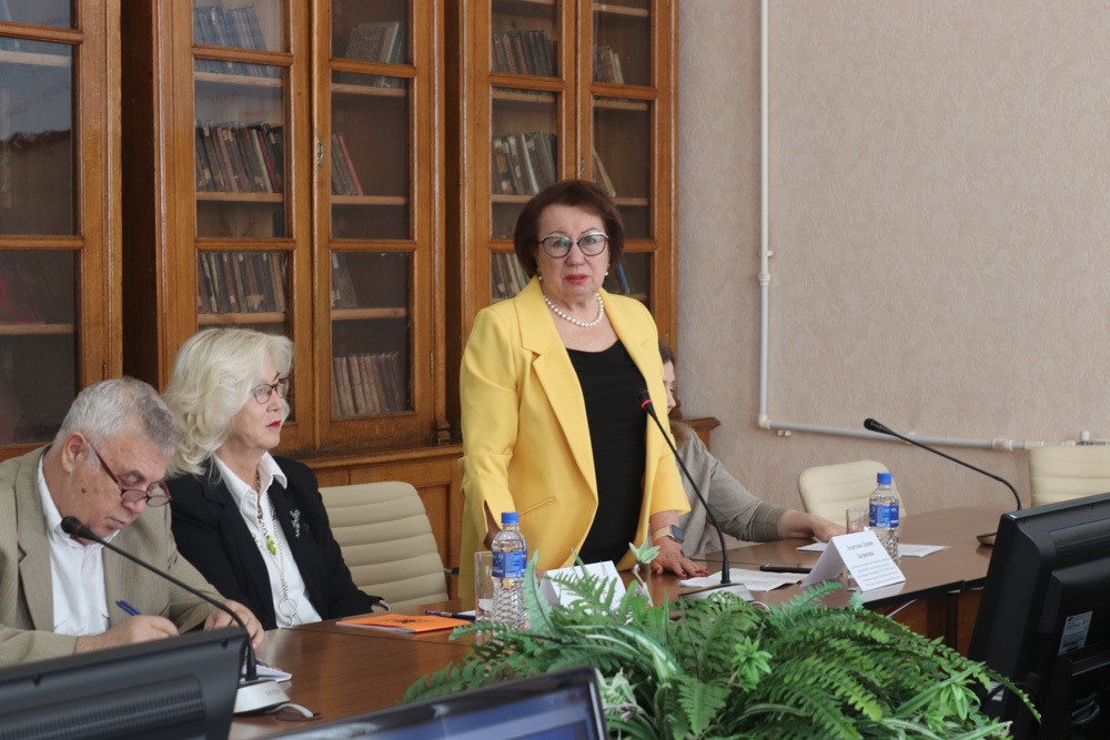 IX ������������ ������: ������� (����)