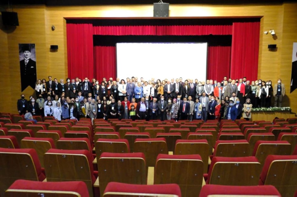 �ө�����ә ү��ә����ә� 'XIII Dünya Dili Türkçe' �������� ����������