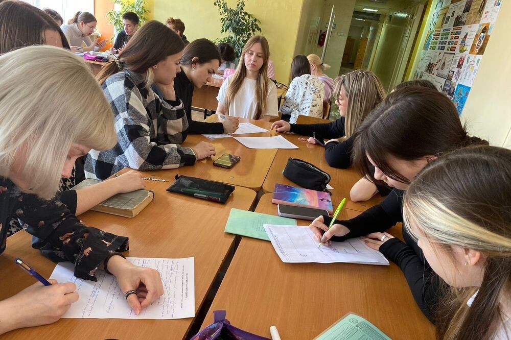 Образовательный интенсив и психологические тренинги личностного самоопределения для обучающихся психолого-педагогических классов в Бугульме Образовательный интенсив и психологические тренинги личностного самоопределения для обучающихся психолого-педагогических классов в Бугульме