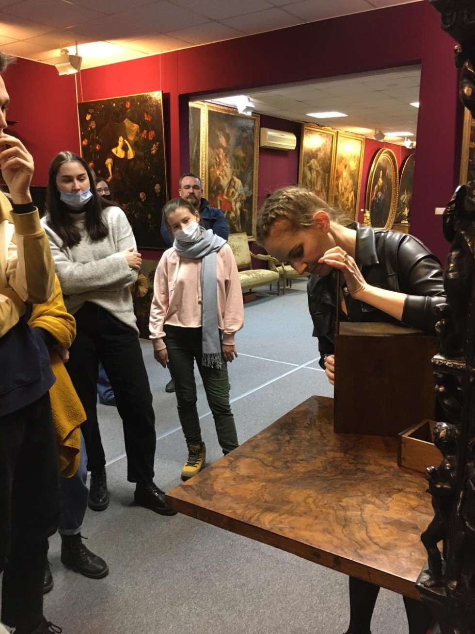 Культурологи посетили музей антиквариата Культурологи посетили музей антиквариата