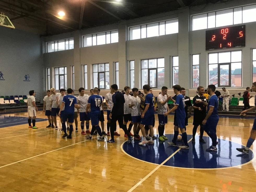 1/8 ������ ����� ��� �� ����-�������