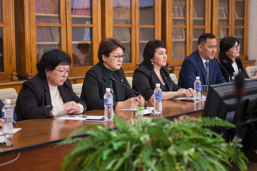 Елабужский институт посетила делегация Западно-Казахстанского инновационно-технологического университета