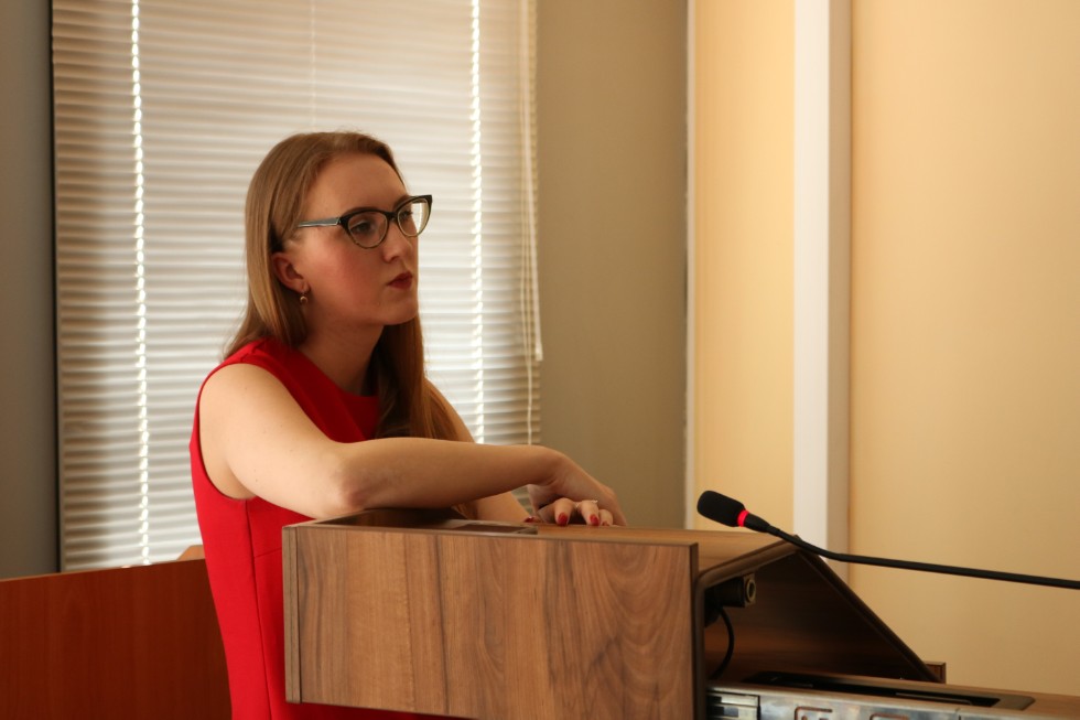 ������ ����� ����