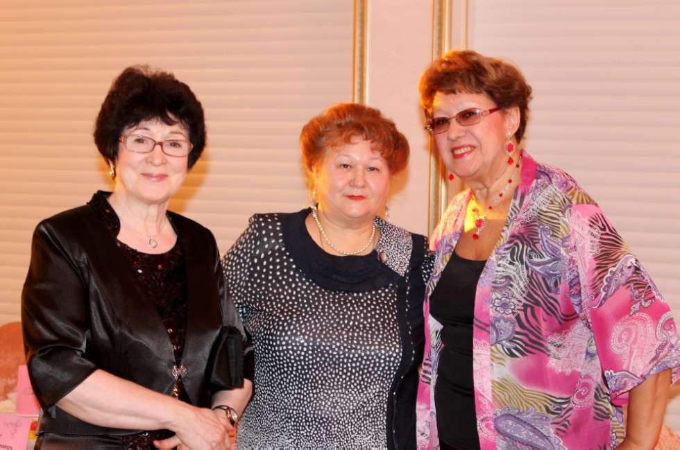 История История